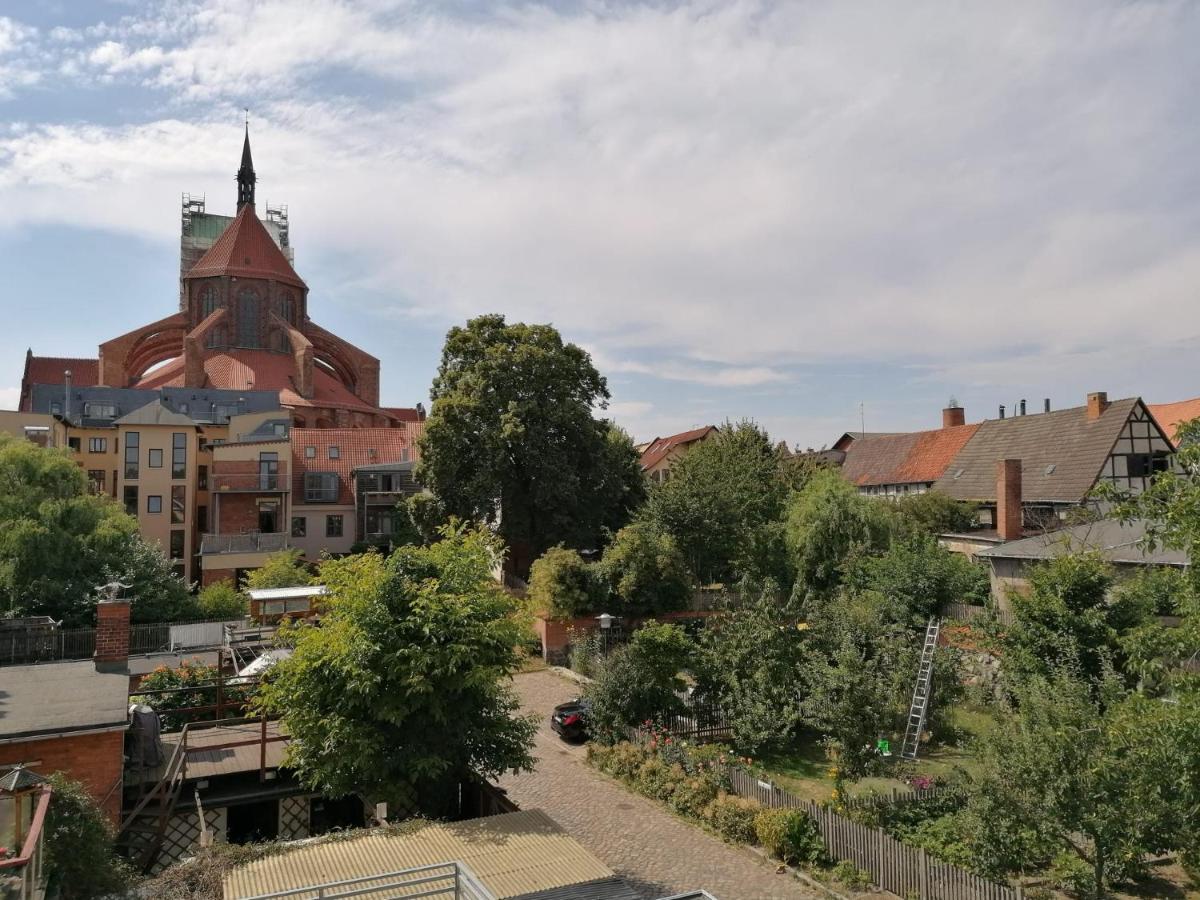 Townhouse Altstadt Wismar Upper Apartment Mit Zwei Terrassen エクステリア 写真